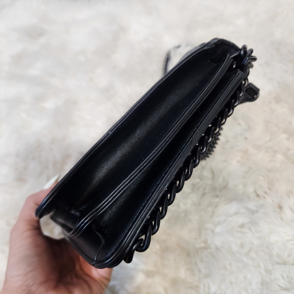 Aldo Greenwald Leopard Print  Black  Crossbody Bag with Chain Strap - Picture 9 of 15